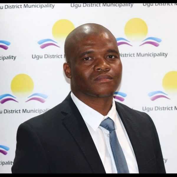 Cllr M.M Mbatha Cllr M.M Mbatha